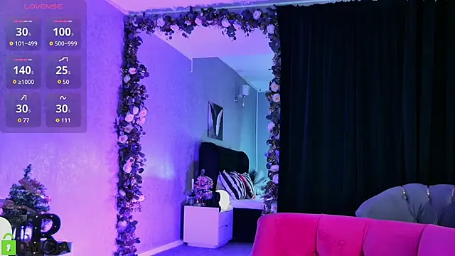 Snapshot of MashaReed_ chatting on December 16, 2025, 10:03 pm MashaReed online show from December 16, 2025, 10:03 pm