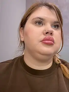 hi im Eva online show from October 5, 2025, 11:34 am