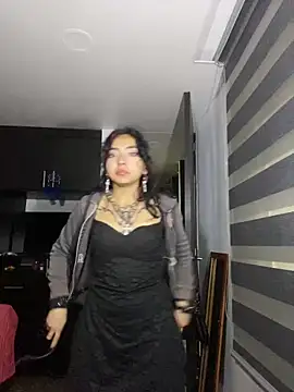 Snapshot of _Gothiccbitch_ chatting on December 22, 2024, 4:06 am  Gothiccbitch  online show from December 22, 2024, 4:06 am