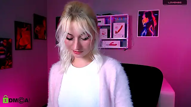 melisa white1 online show from November 15, 2025, 8:24 pm