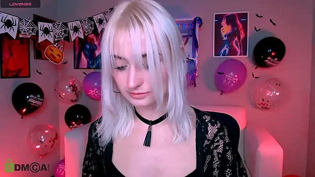 melisa white1 online show from October 22, 2025, 7:02 pm