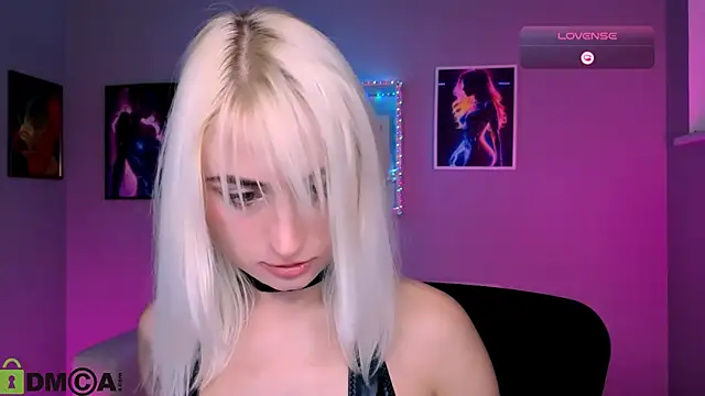 melisa white1 online show from November 10, 2025, 9:31 pm