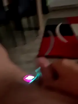 Szeltolo001 online show from March 25, 2026, 2:55 am