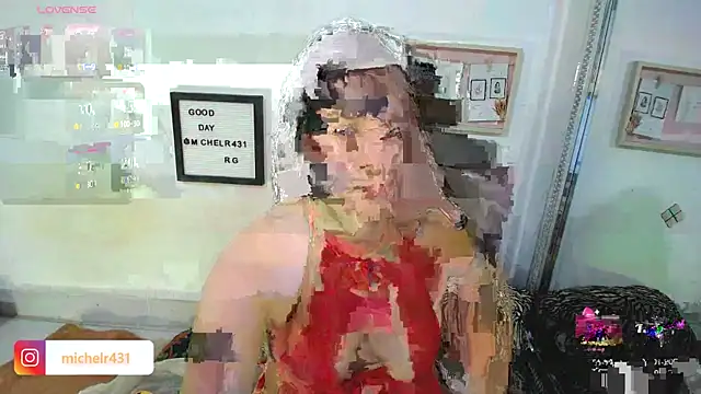 Mia  reys online show from October 24, 2025, 11:42 am