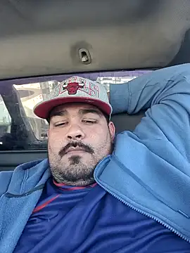 Snapshot of GILBERTHOR92 chatting on November 1, 2025, 4:01 pm GILBERTHOR92 online show from November 1, 2025, 4:01 pm