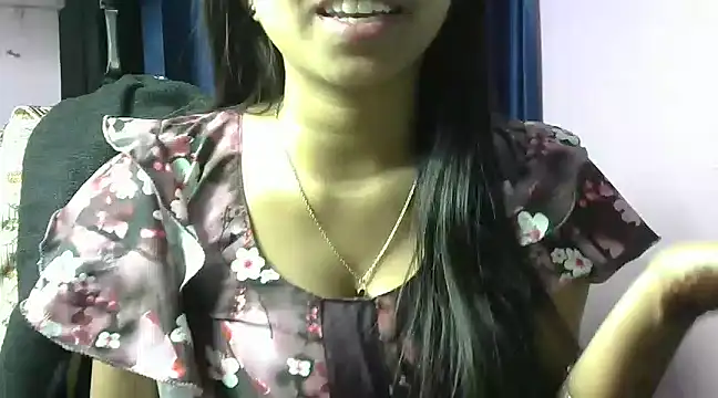 momo lov online show from February 13, 2025, 5:16 am