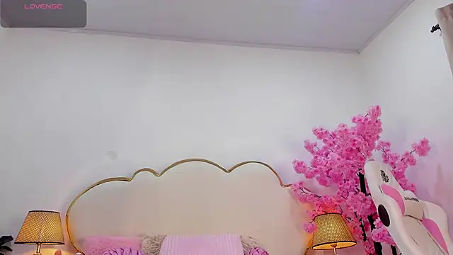 CahitlinBell online show from March 21, 2026, 5:30 am