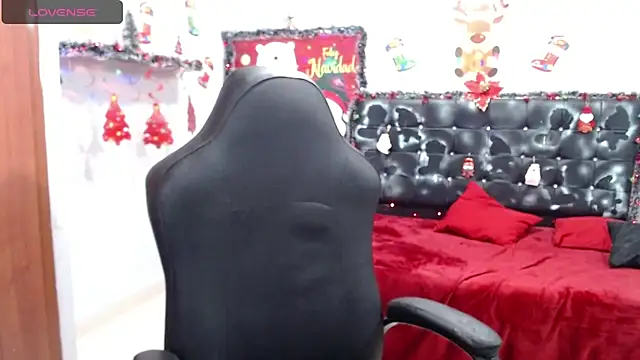 Wiiliam 20 online show from December 19, 2024, 3:19 pm