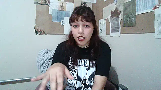 bbyedarling online show from November 15, 2025, 9:30 pm