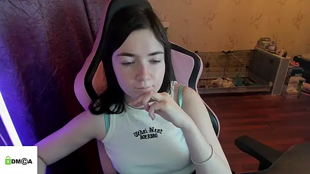 Crazy forest fairy online show from April 19, 2026, 9:17 pm