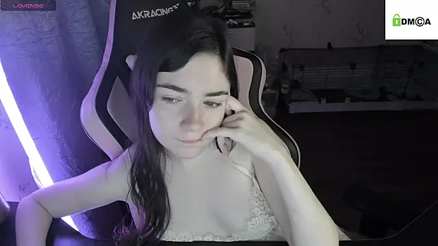 Crazy forest fairy online show from February 2, 2025, 6:14 am