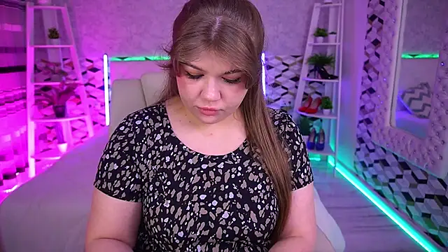 GabbieJay online show from June 6, 2026, 12:43 pm