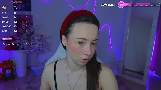 Snapshot of Hayle_Hill chatting on May 11, 2026, 12:23 am Hayle Hill online show from May 11, 2026, 12:23 am