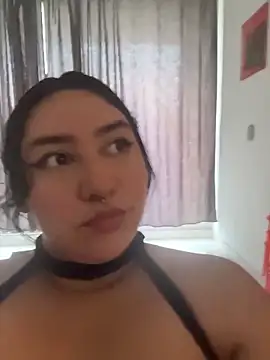 scarlett queen56 online show from March 25, 2026, 8:41 pm