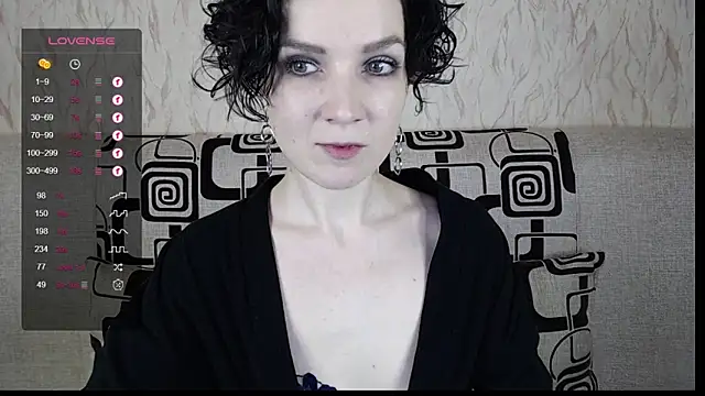 TinaWince online show from February 27, 2025, 5:40 am