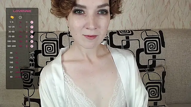 Snapshot of TinaWince chatting on September 12, 2025, 5:18 am TinaWince online show from September 12, 2025, 5:18 am