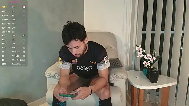 Valentinoford online show from February 23, 2025, 12:30 am