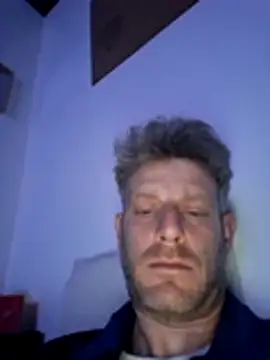 Jonjon3669 online show from April 23, 2026, 10:00 pm