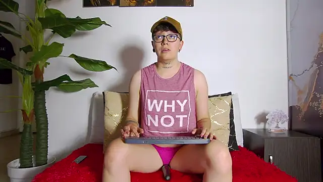 Snapshot of alex_noa chatting on January 12, 2026, 9:09 pm alex noa online show from January 12, 2026, 9:09 pm