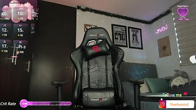 Snapshot of _thaeltaylor chatting on January 24, 2025, 5:11 pm thaeltaylor online show from January 24, 2025, 5:11 pm