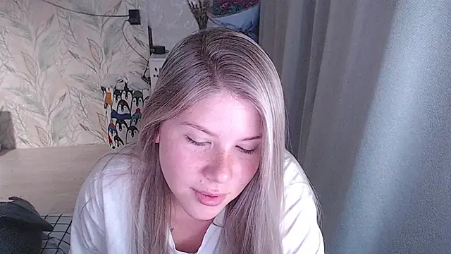 Snapshot of MelissaXKinky chatting on September 26, 2025, 6:37 pm MelissaXKinky online show from September 26, 2025, 6:37 pm