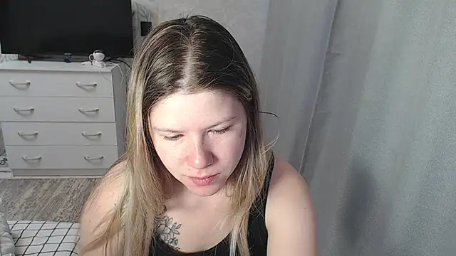 Snapshot of MelissaXKinky chatting on February 28, 2025, 2:31 am MelissaXKinky online show from February 28, 2025, 2:31 am