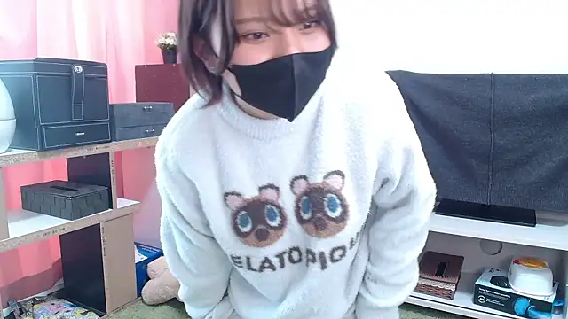 senachinnn online show from December 2, 2025, 2:56 am