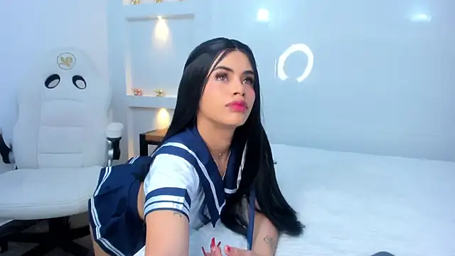 Dalia-Prada online show from November 7, 2025, 4:28 am