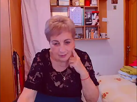 Snapshot of Victoria5643 chatting on September 27, 2025, 2:56 pm Victoria5643 online show from September 27, 2025, 2:56 pm