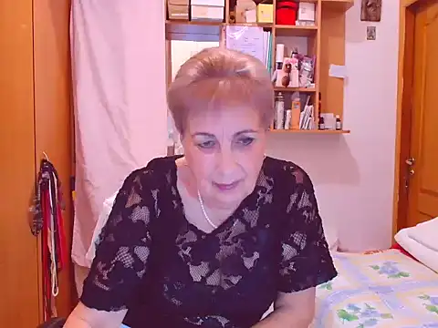 Snapshot of Victoria5643 chatting on September 23, 2025, 7:43 pm Victoria5643 online show from September 23, 2025, 7:43 pm