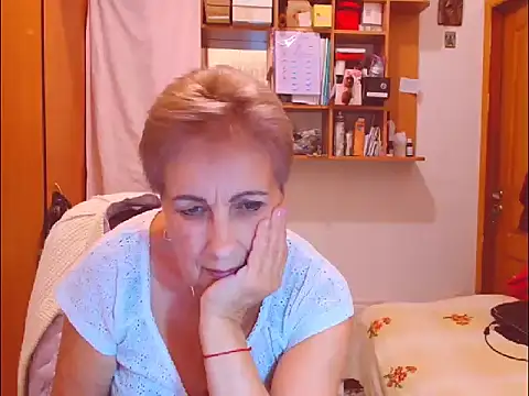 Snapshot of Victoria5643 chatting on September 25, 2025, 4:46 pm Victoria5643 online show from September 25, 2025, 4:46 pm