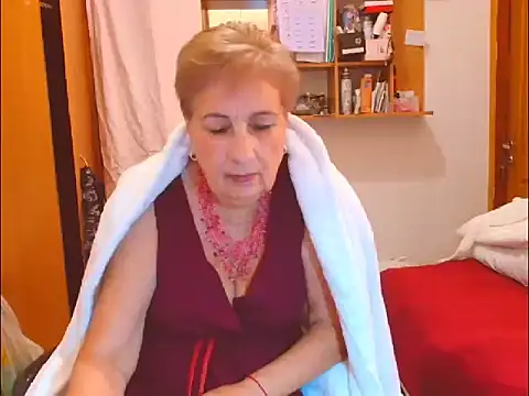 Snapshot of Victoria5643 chatting on October 1, 2025, 5:39 pm Victoria5643 online show from October 1, 2025, 5:39 pm