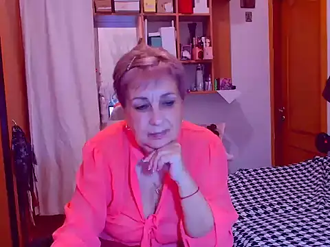 Snapshot of Victoria5643 chatting on March 15, 2025, 11:39 pm Victoria5643 online show from March 15, 2025, 11:39 pm