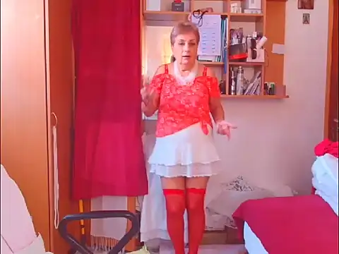 Victoria5643 online show from November 22, 2025, 8:57 am