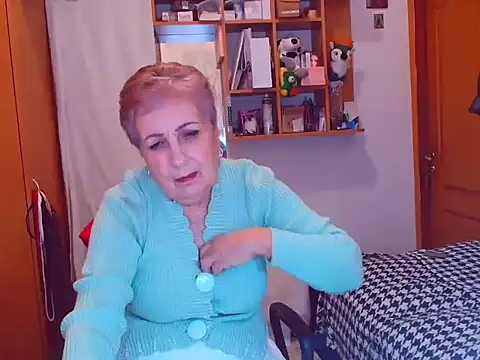 Snapshot of Victoria5643 chatting on February 11, 2025, 6:55 pm Victoria5643 online show from February 11, 2025, 6:55 pm