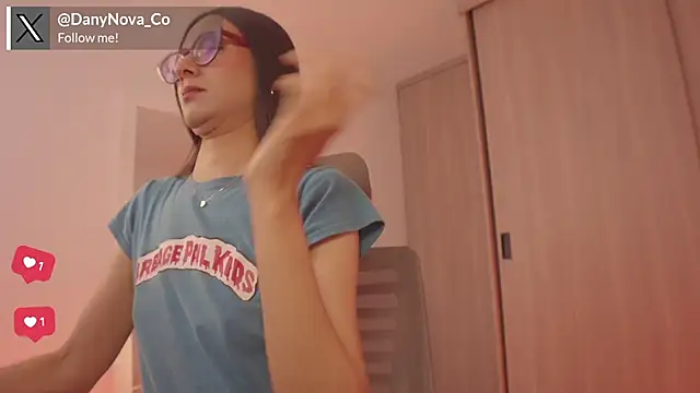 DanyNova Co online show from February 11, 2026, 9:03 pm