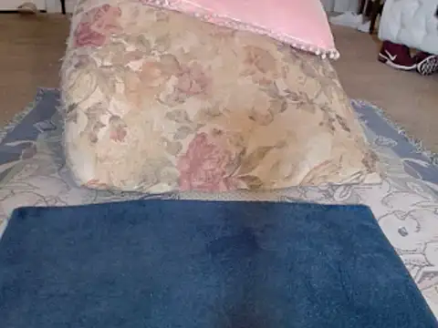 chanel love online show from January 10, 2026, 10:43 am