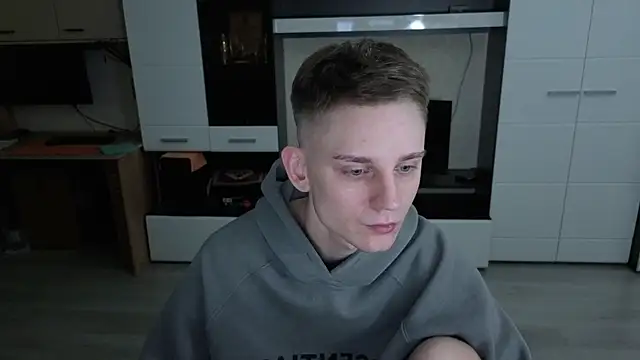 angryzan online show from January 13, 2026, 5:11 am