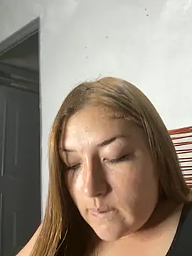 Snapshot of Sofia_Queen17 chatting on October 12, 2025, 11:17 pm Sofia Queen17 online show from October 12, 2025, 11:17 pm