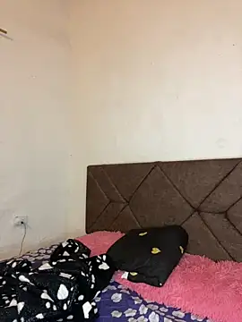 Snapshot of Sofia_Queen17 chatting on September 21, 2025, 10:53 am Sofia Queen17 online show from September 21, 2025, 10:53 am