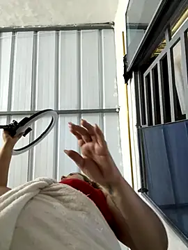 Snapshot of Sofia_Queen17 chatting on October 15, 2025, 1:15 am Sofia Queen17 online show from October 15, 2025, 1:15 am