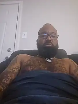 Snapshot of GallowayGooch1085 chatting on June 24, 2026, 8:57 am GallowayGooch1085 online show from June 24, 2026, 8:57 am