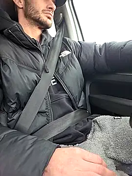 Zeefy online show from February 6, 2026, 8:32 am