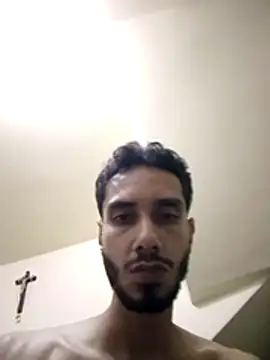 jhon01000 online show from June 2, 2026, 4:56 am
