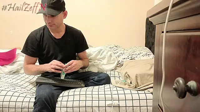 hailzeffn online show from October 20, 2025, 6:26 am