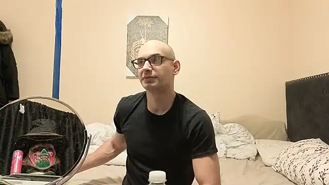 hailzeffn online show from March 26, 2026, 12:14 pm