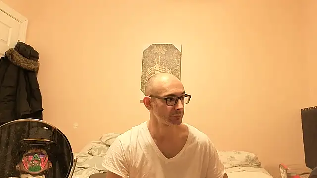 hailzeffn online show from February 14, 2026, 1:39 am