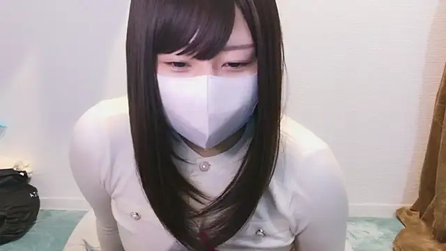 Snapshot of YUTSU_KI chatting on January 18, 2025, 4:10 pm YUTSU KI online show from January 18, 2025, 4:10 pm