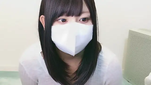 Snapshot of YUTSU_KI chatting on October 1, 2025, 5:06 pm YUTSU KI online show from October 1, 2025, 5:06 pm