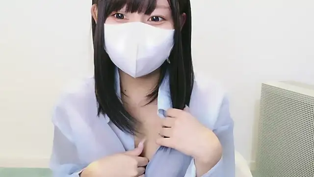 Snapshot of YUTSU_KI chatting on September 23, 2025, 2:24 pm YUTSU KI online show from September 23, 2025, 2:24 pm